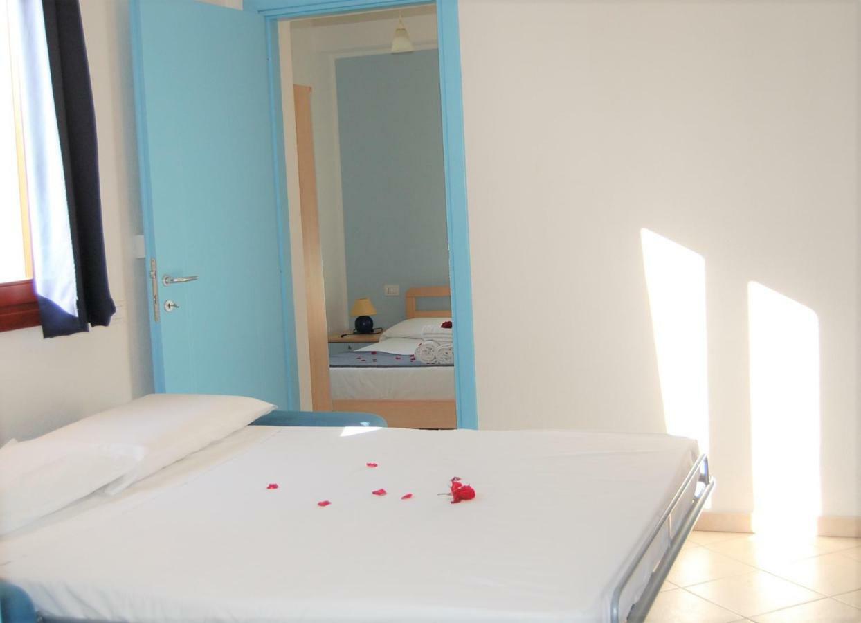 I Lentischi Aparthotel Villasimius Kültér fotó
