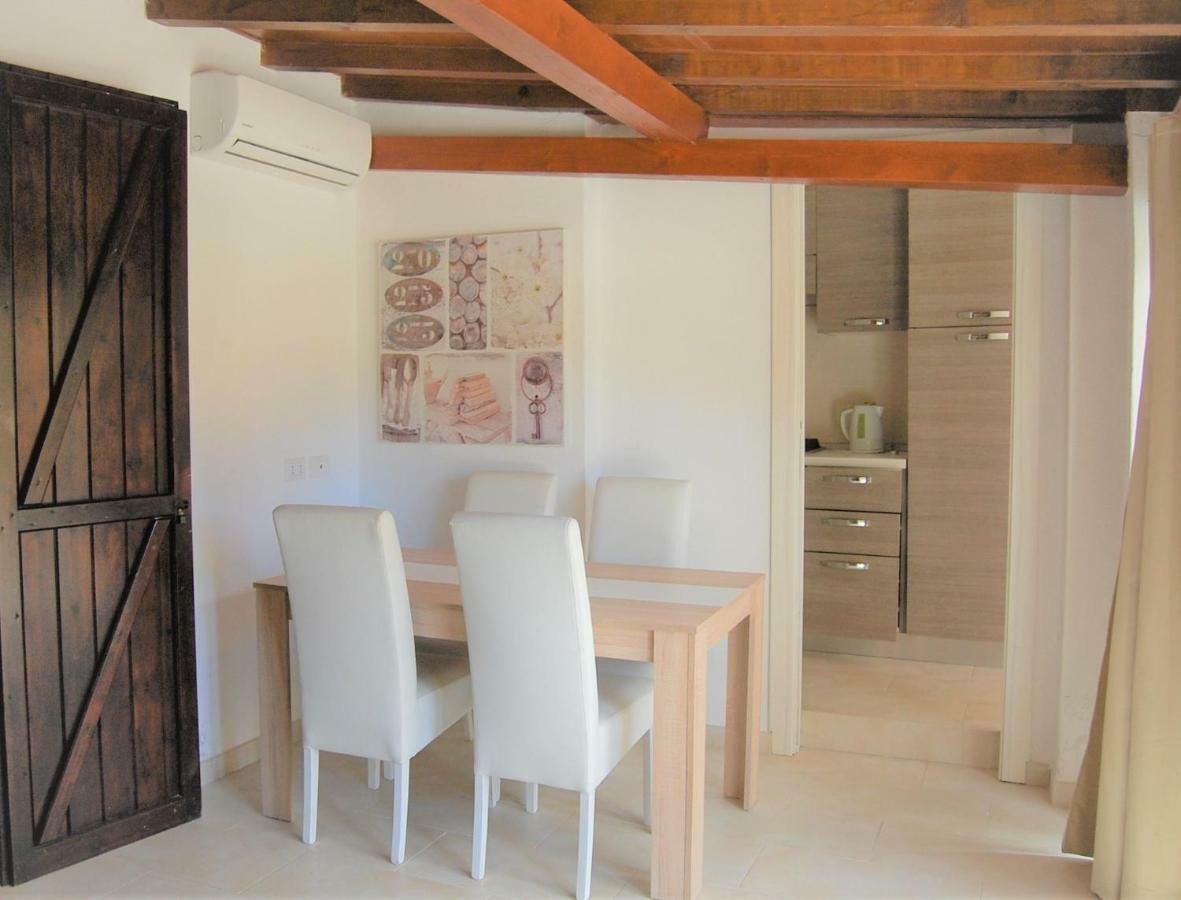 I Lentischi Aparthotel Villasimius Kültér fotó